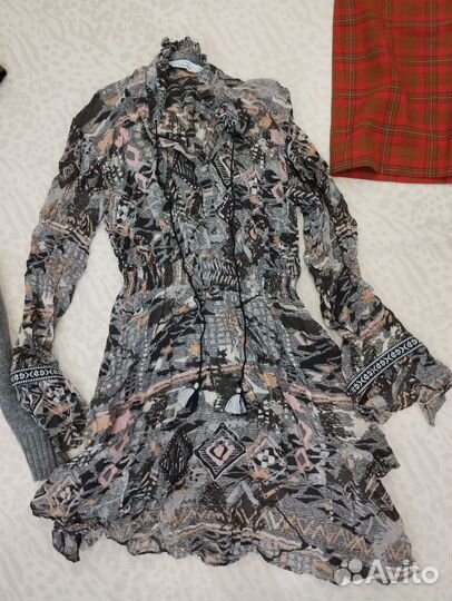 Женские вещи 42-44