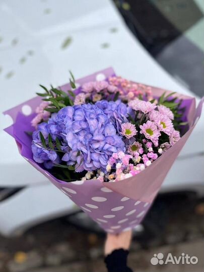 Букет с гортензией