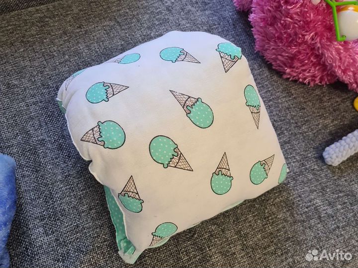 Подушка для кормления