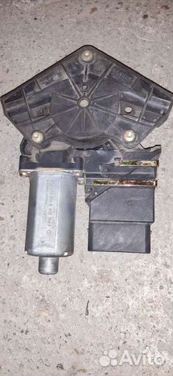 Моторчик стеклоподъёмника VW Skoda VAG