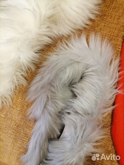 Шарфы, шапки, и тд