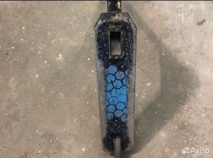 Трюковой самокат