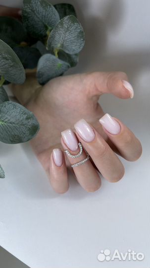 Маникюр и педикюр