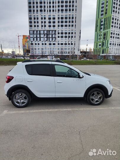 Renault Sandero Stepway 1.6 МТ, 2019, 44 000 км