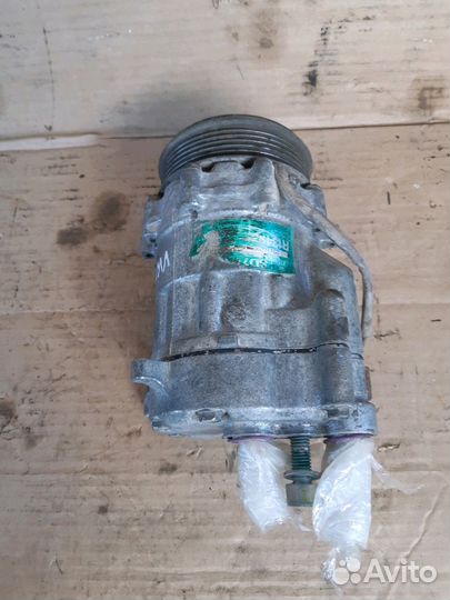 Компрессор кондиционера Фольксваген Поло 3 v1.6 94