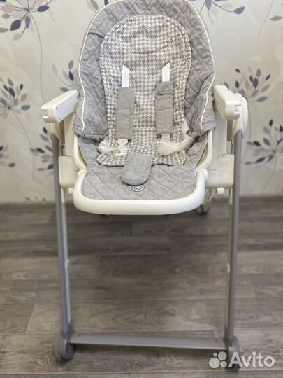 Стульчик для кормления happy baby