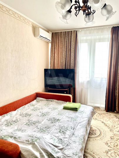 Комната 18 м² в 2-к., 17/17 эт.