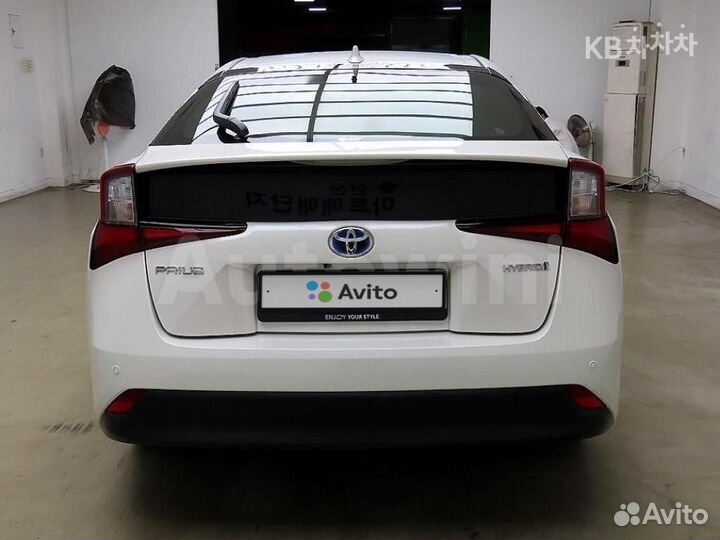 Toyota Prius 1.8 AT, 2019, 58 000 км