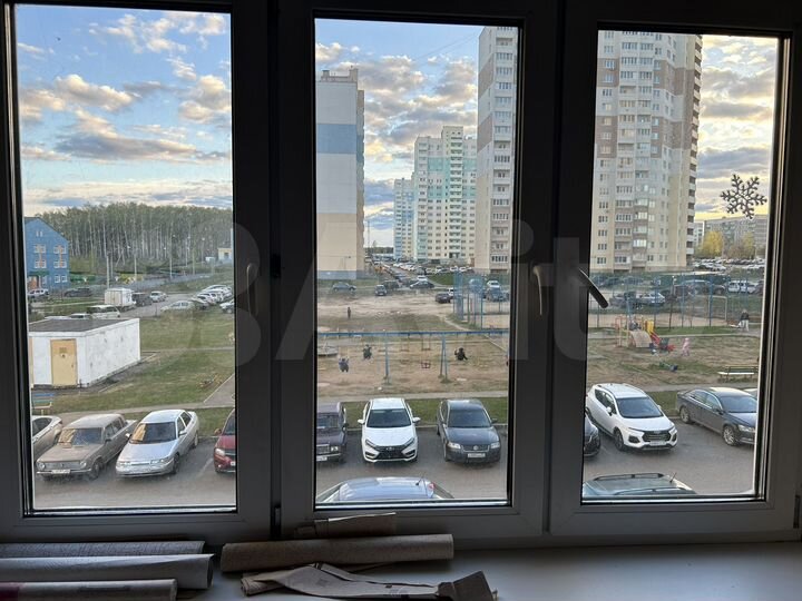 2-к. квартира, 62 м², 2/9 эт.