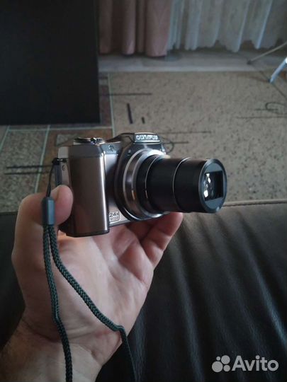 Компактный фотоаппарат