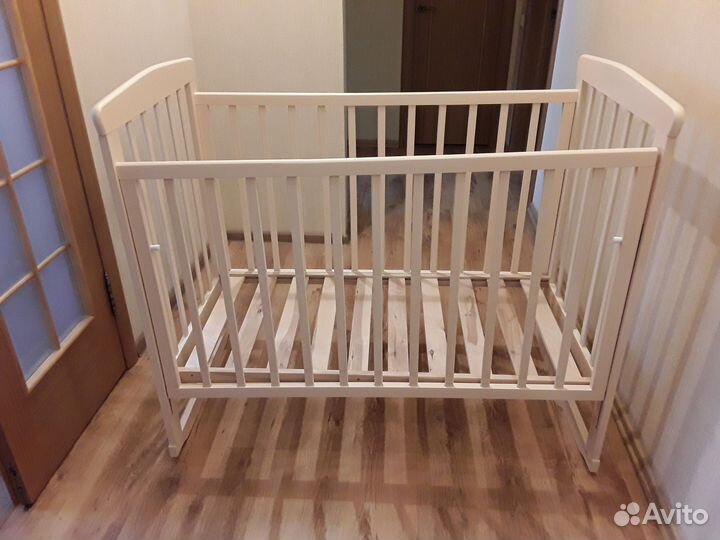 Кроватка