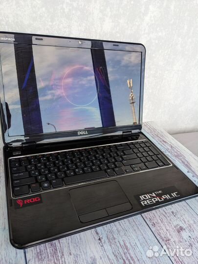 Мощный ноутбук Dell i3-2350M/4gb/SSD120gb/GT-525m