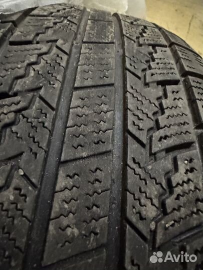 Nexen Winguard Ice 215/65 R16