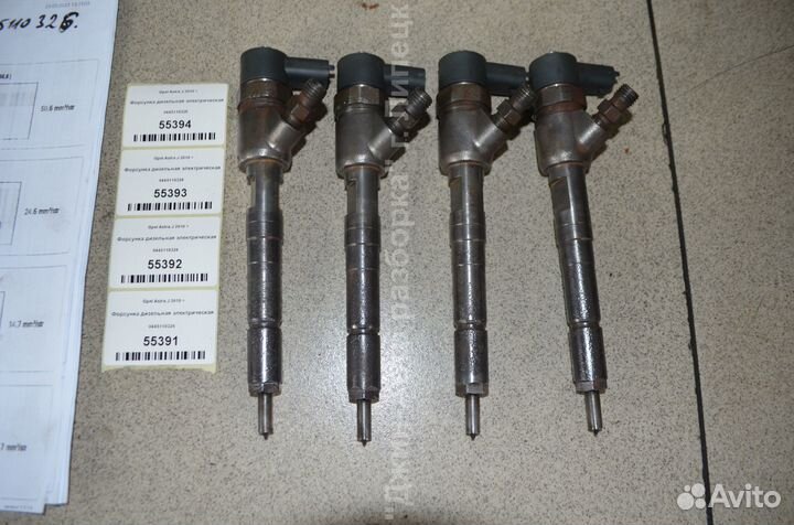 Форсунка A13DTE Z13DTJ A13DTC Astra J Corsa D