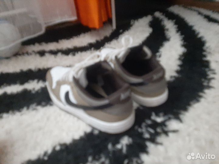 Кроссовки Nike SB dunk low