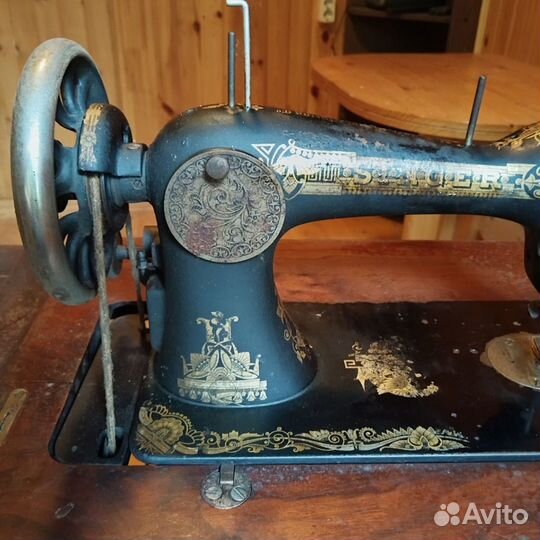 Швейная машинка зингер. антиквариат, коллекционная
