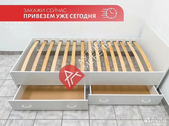 Кровать