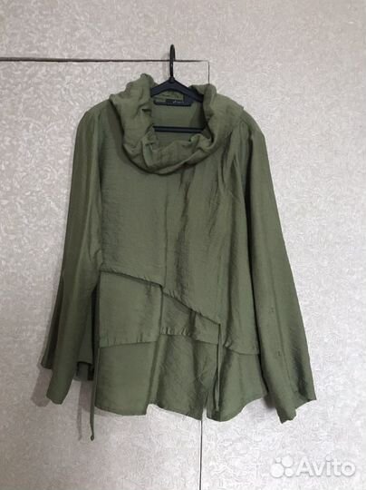 Костюм женский новый