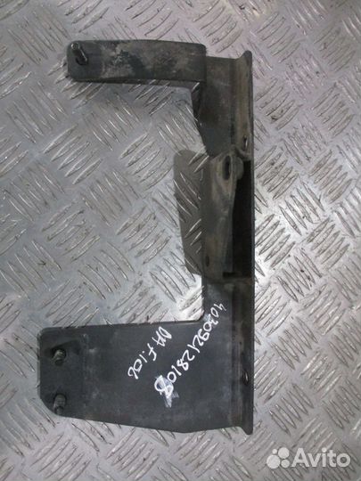 Кронштейн DAF 403092128108