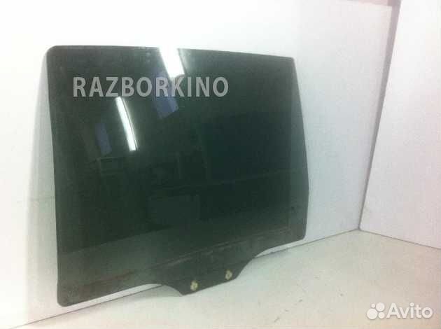 Стекло задней левой двери