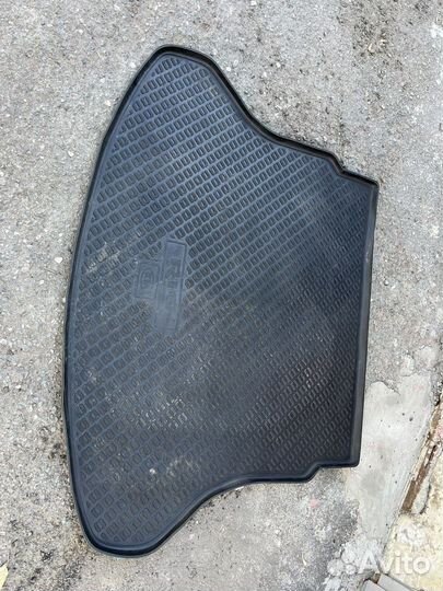 Оригинальный коврик багажника киа рио