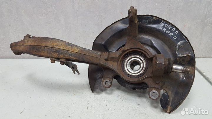 Поворотный кулак цапфа передний правый Honda