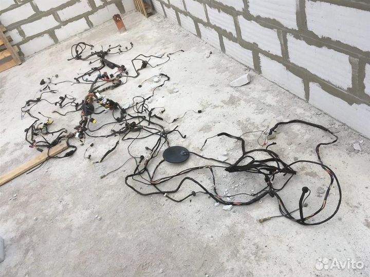 Проводка (коса) Рено Логан