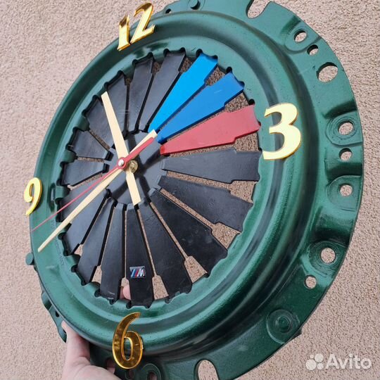 Часы настенные ручной работы