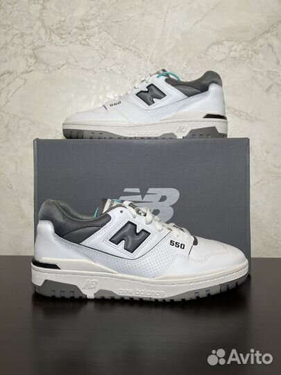 New Balance 550 Whire Castelrock