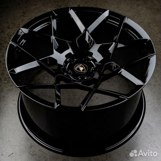 Кованые диски Gard R24 5x130 Lamborghini Urus