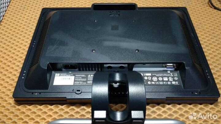 Широкоформатный ЖК монитор HP L1908W