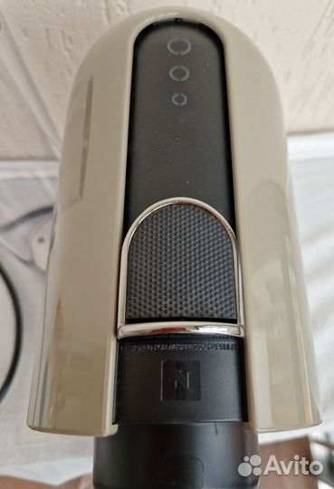 Кофеварка капсульная Krups XN 250 Nespresso