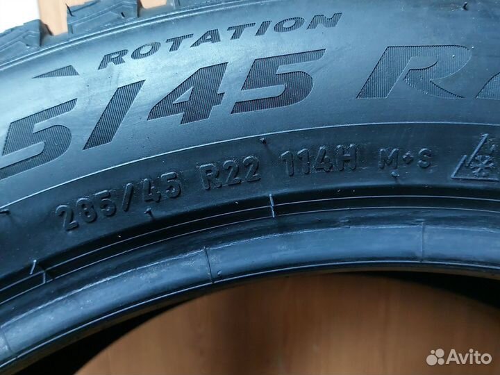 Pirelli Scorpion Ice Zero 2 285/45 R22 114H