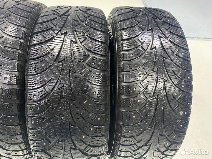 Hankook Winter I'Pike 215/55 R16 97T