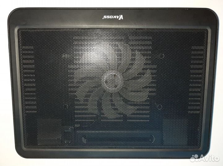 Подставка с охлаждением