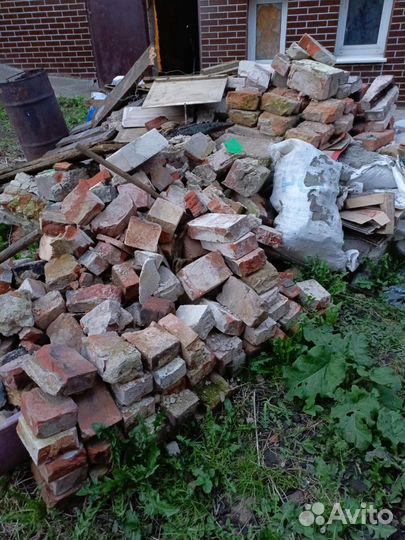 Кирпич (красный) бу