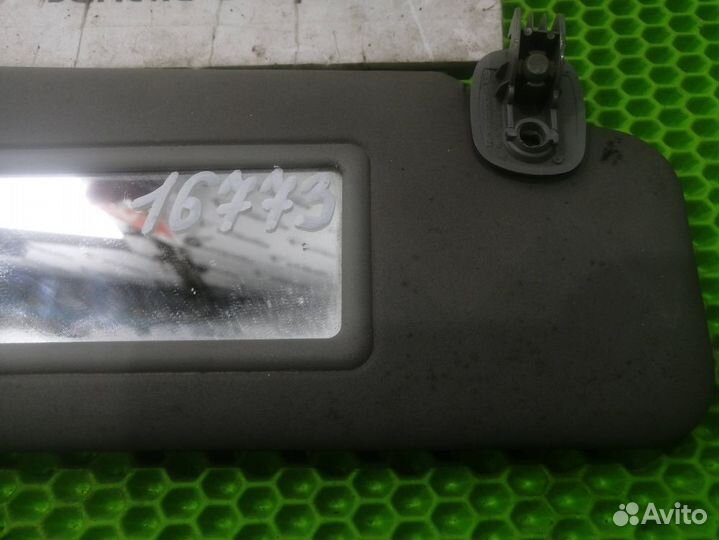 Козырёк солнцезащитный Рено Логан 1