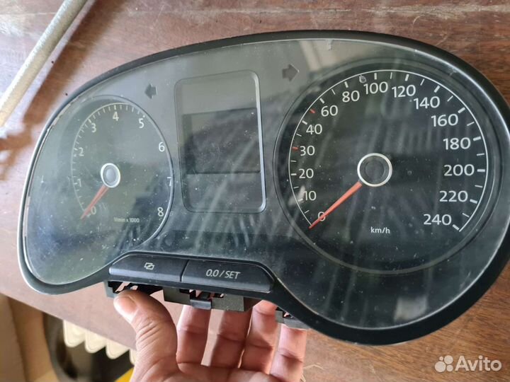 Приборная панель Volkswagen Polo 2013