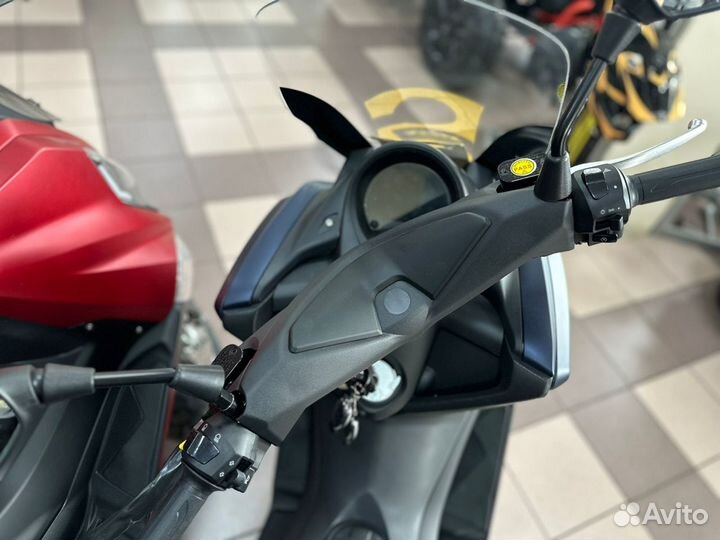 Скутер VMC Vento MAX 200