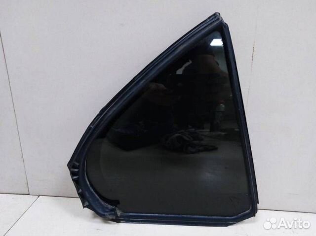 Стекло двери задней правой форточка Mitsubishi Lan