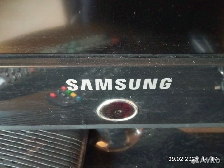 Телевизор samsung