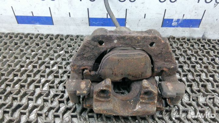 Суппорт задний левый BMW 7 E65/E66/E67 рест. 2006