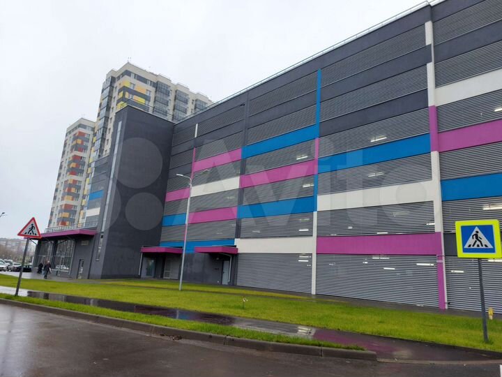 Машиноместо, 13 м²
