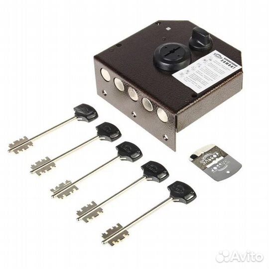 Замки, цилиндры, дверная фурнитура, ручки