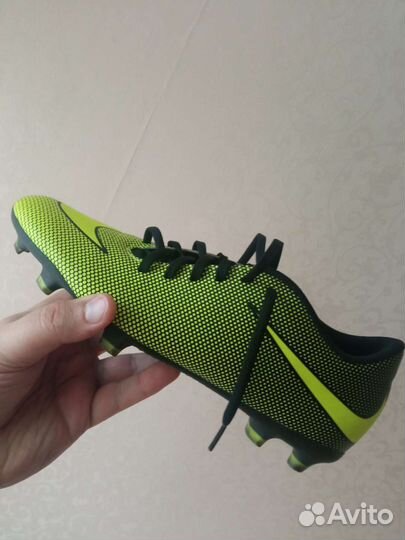 Футбольные бутсы nike 40 размер