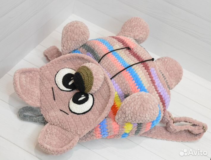 Плюшевый рюкзак-игрушка