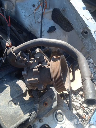 Насос гидроусилителя руля гур Skoda Octavia Tour