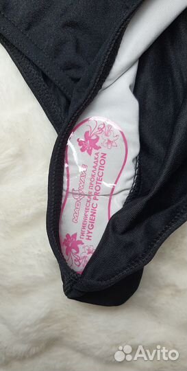 Новый купальник MadWave, размер M (8-9 дет, 128-13