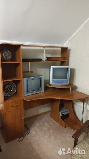 Компьютерный стол