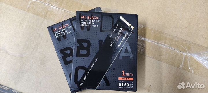 SSD диск 1TB NVMe M.2 2280 WD Black SN770 Новый